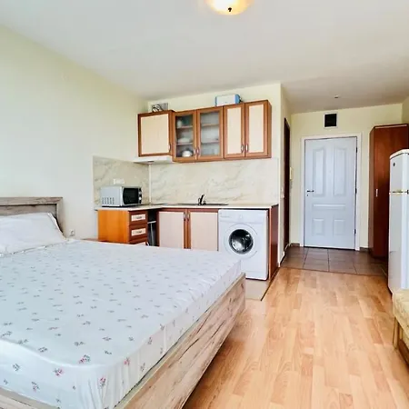 Bratanov Holiday Apartman *